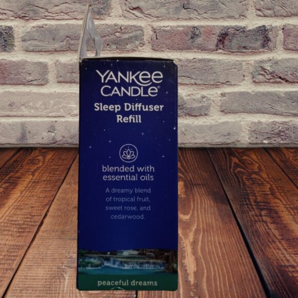 Yankee Candle Sleep Diffuser Refill Peaceful Dreams - Picture 2 of 6